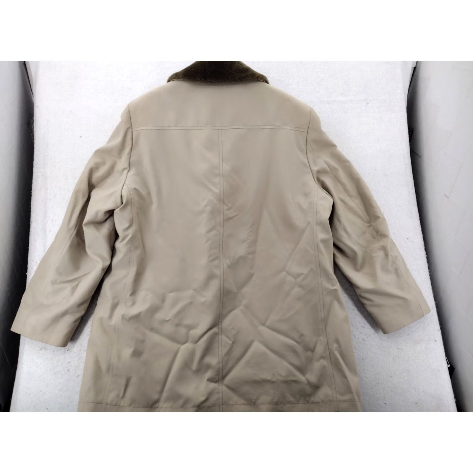 Vintage Driving Coat Mens 46 Long Brown Khaki Faux Fur Lined Big Buttons Deep Pockets Coat Mens 46 Long Brown Faux Fur Lined Canvas Cotton Blend XXL? Size US S / EU 44-46 / 1 - 6 Thumbnail