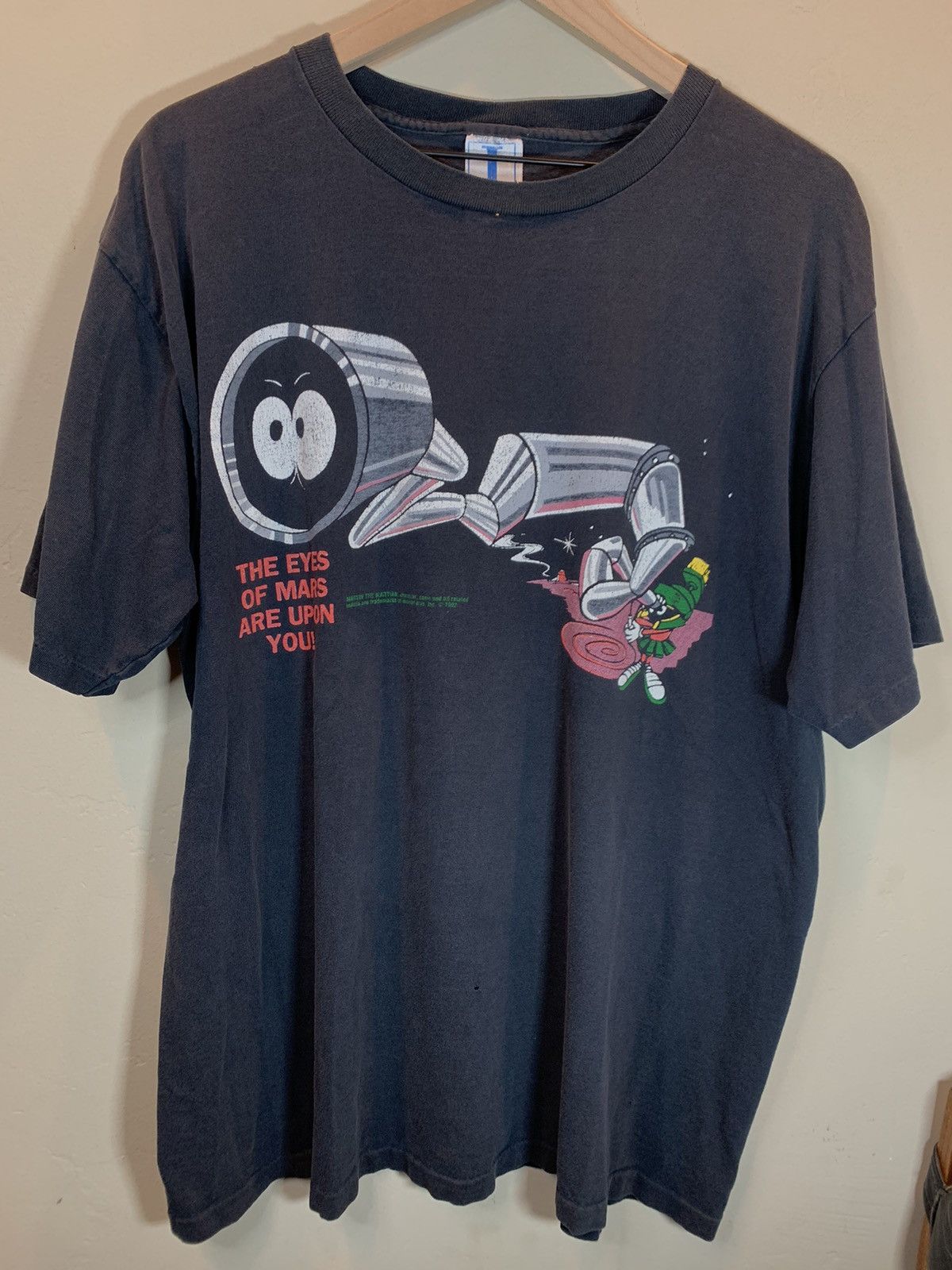 Vintage × Warner Bros RARE Vintage 1992 Marvin Martian Eyes Of Mars Upon You Shirt Size US XL / EU 56 / 4 - 1 Thumbnail