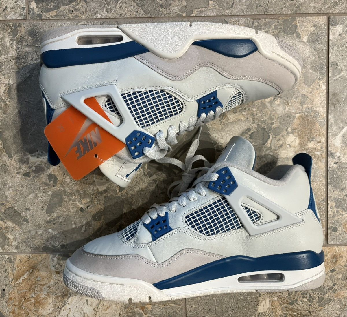 Jordan Brand Air Jordan 4 Military Blue Size US 10 / EU 43 - 3 Thumbnail