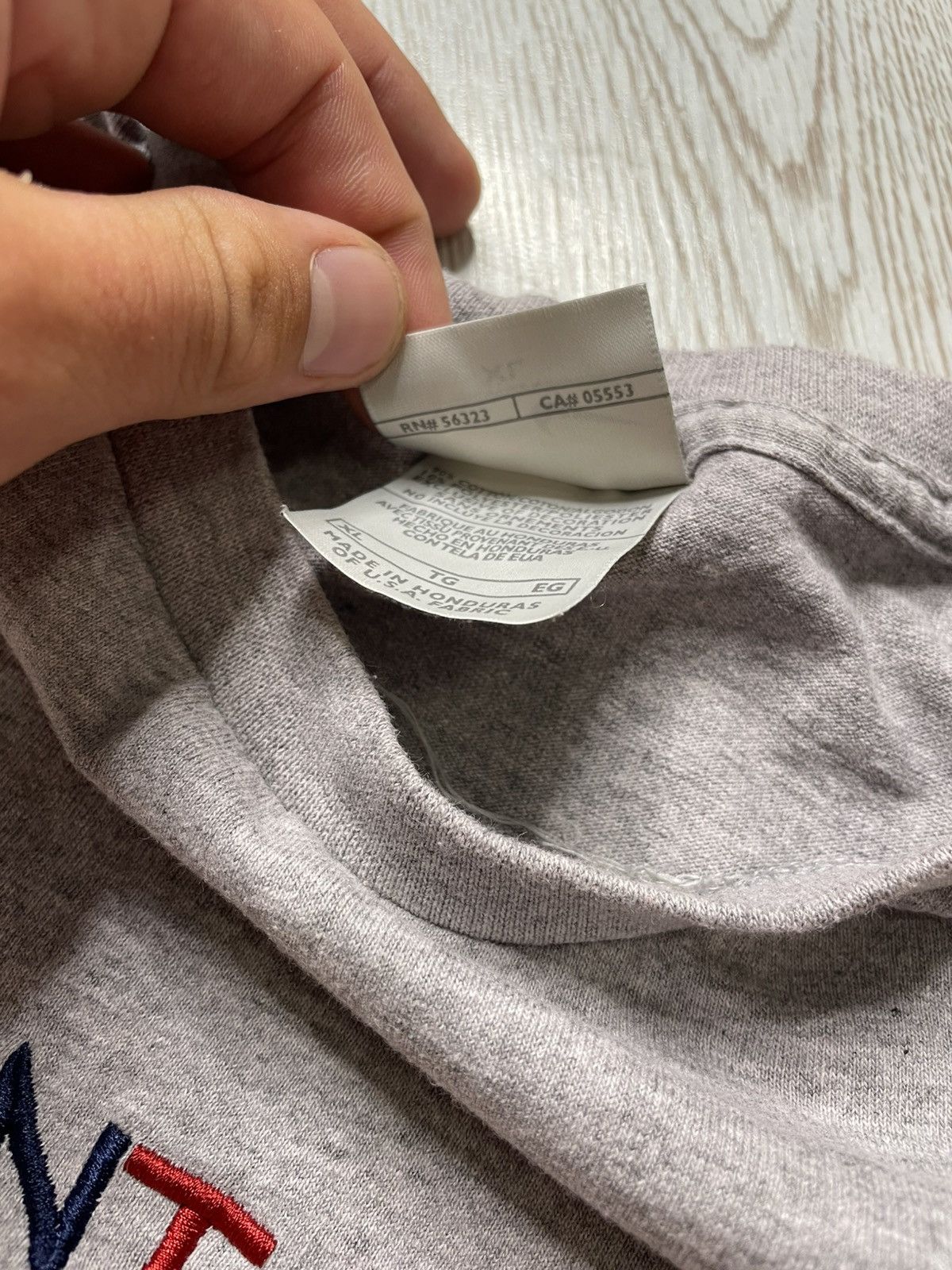 Nike Vintage 90s Nike Town New York Gray tee size Xl Size US XL / EU 56 / 4 - 8 Thumbnail