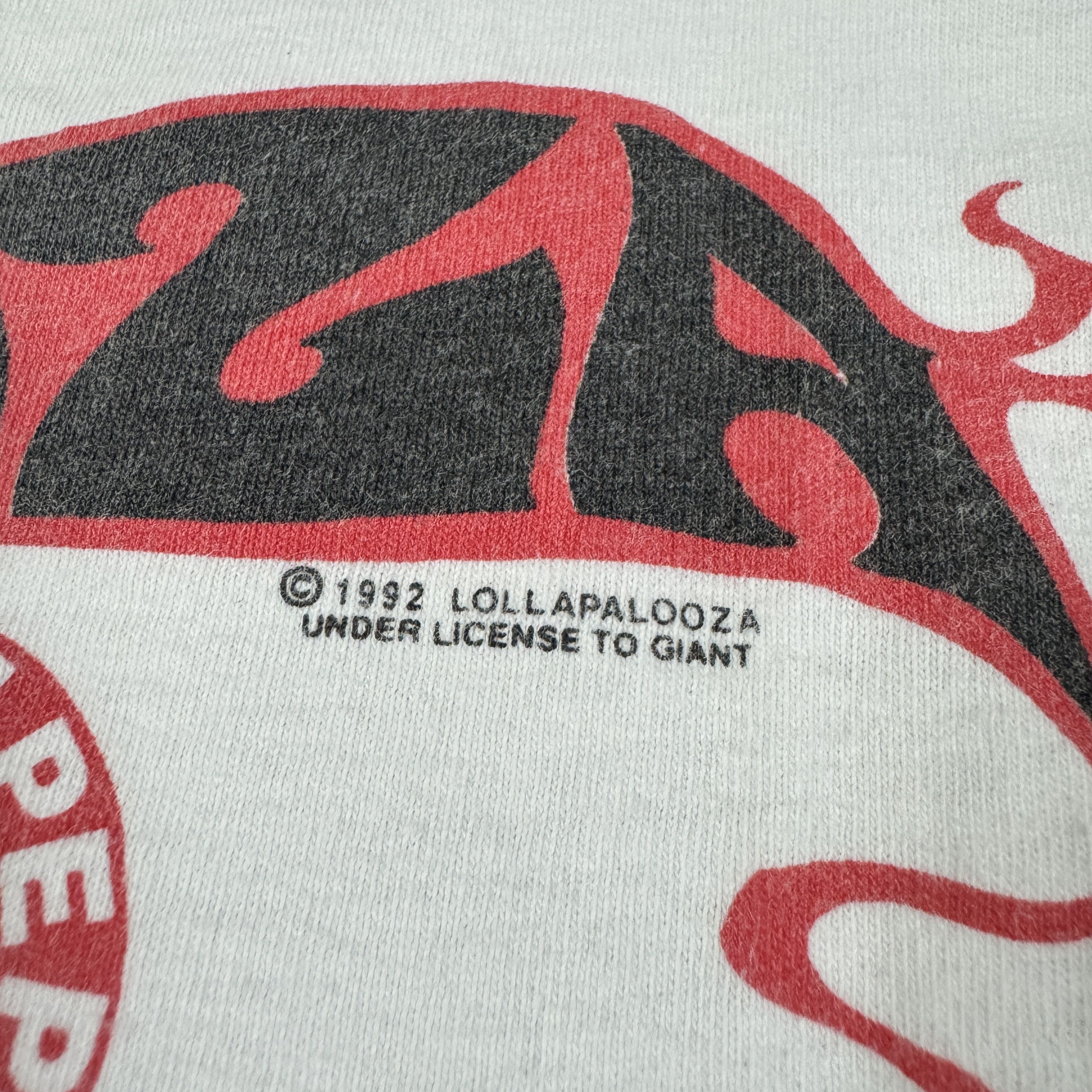 Band Tees 1992 Lollapalooza Festival Shirt Size US L / EU 52-54 / 3 - 6 Thumbnail