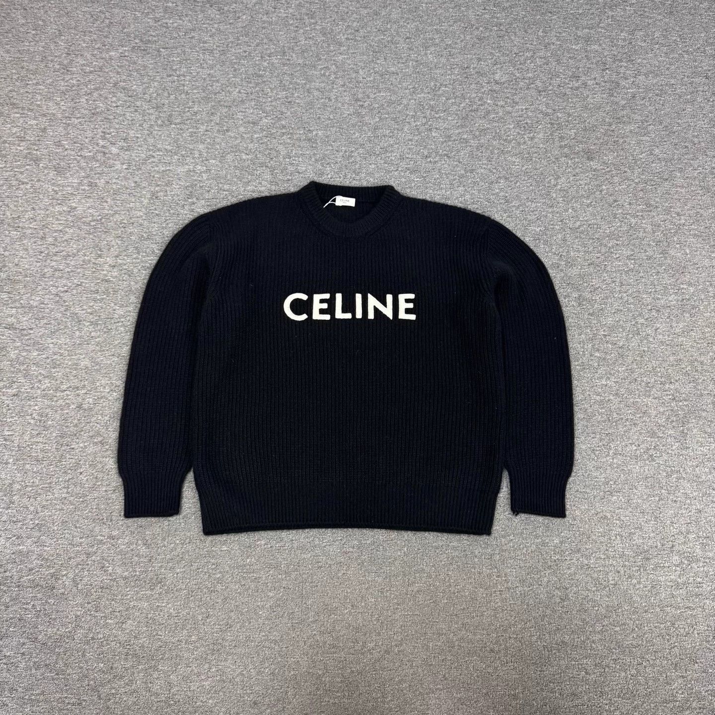 Celine Celine Oversized Logo Knit Sweater S 99 New Size S / US 4 / IT 40 - 1 Thumbnail