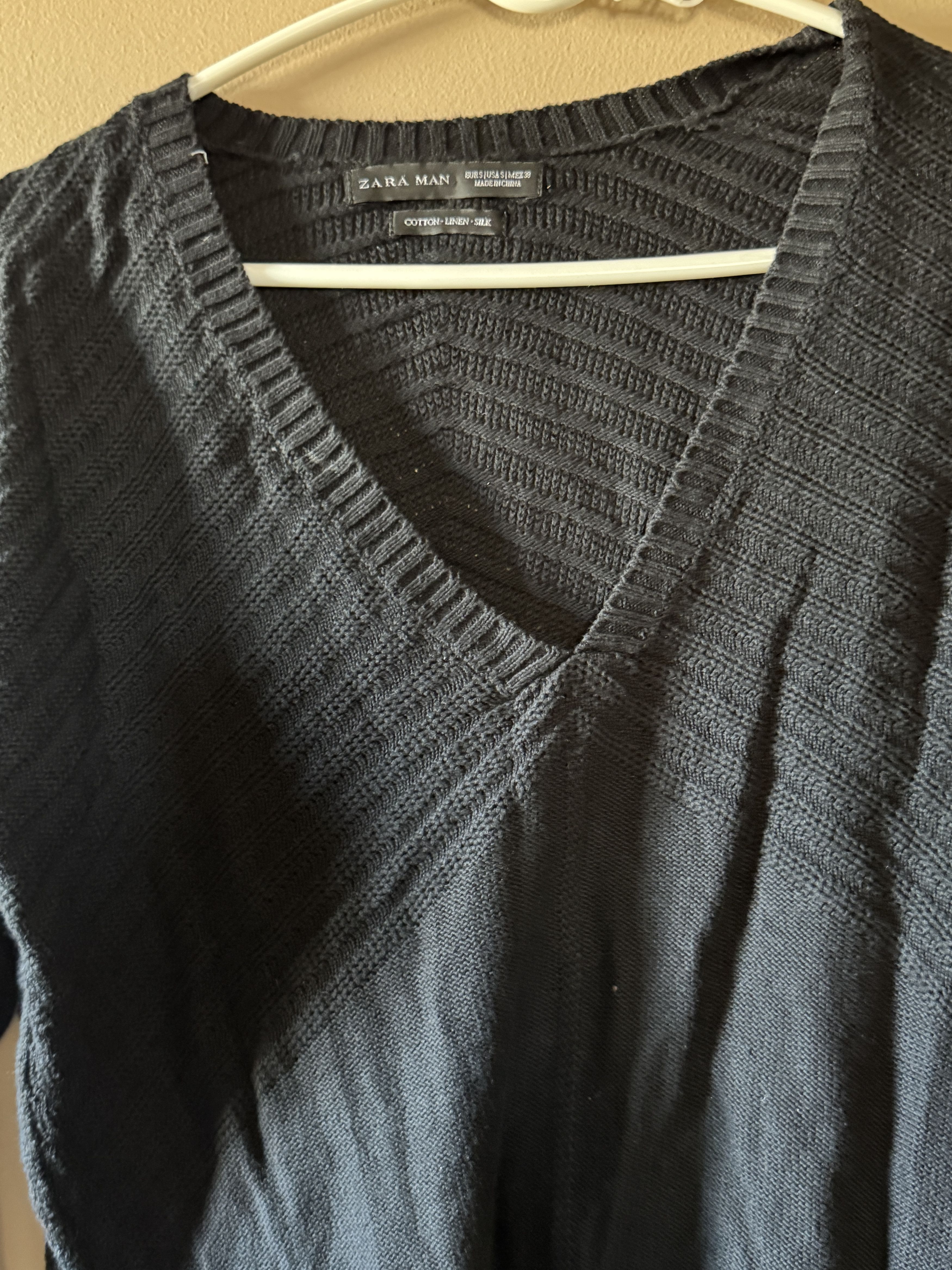 Zara Deep V Neck silk linen cotton sweater Size US S / EU 44-46 / 1 - 2 Thumbnail