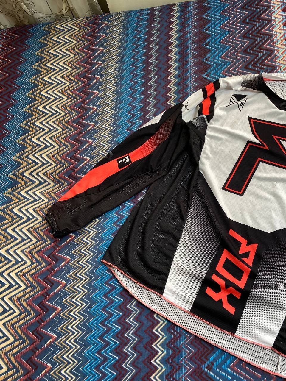 Fox Racing Y2K Vintage Streetwear Fox Racing Long Sleeve Size US XL / EU 56 / 4 - 5 Thumbnail