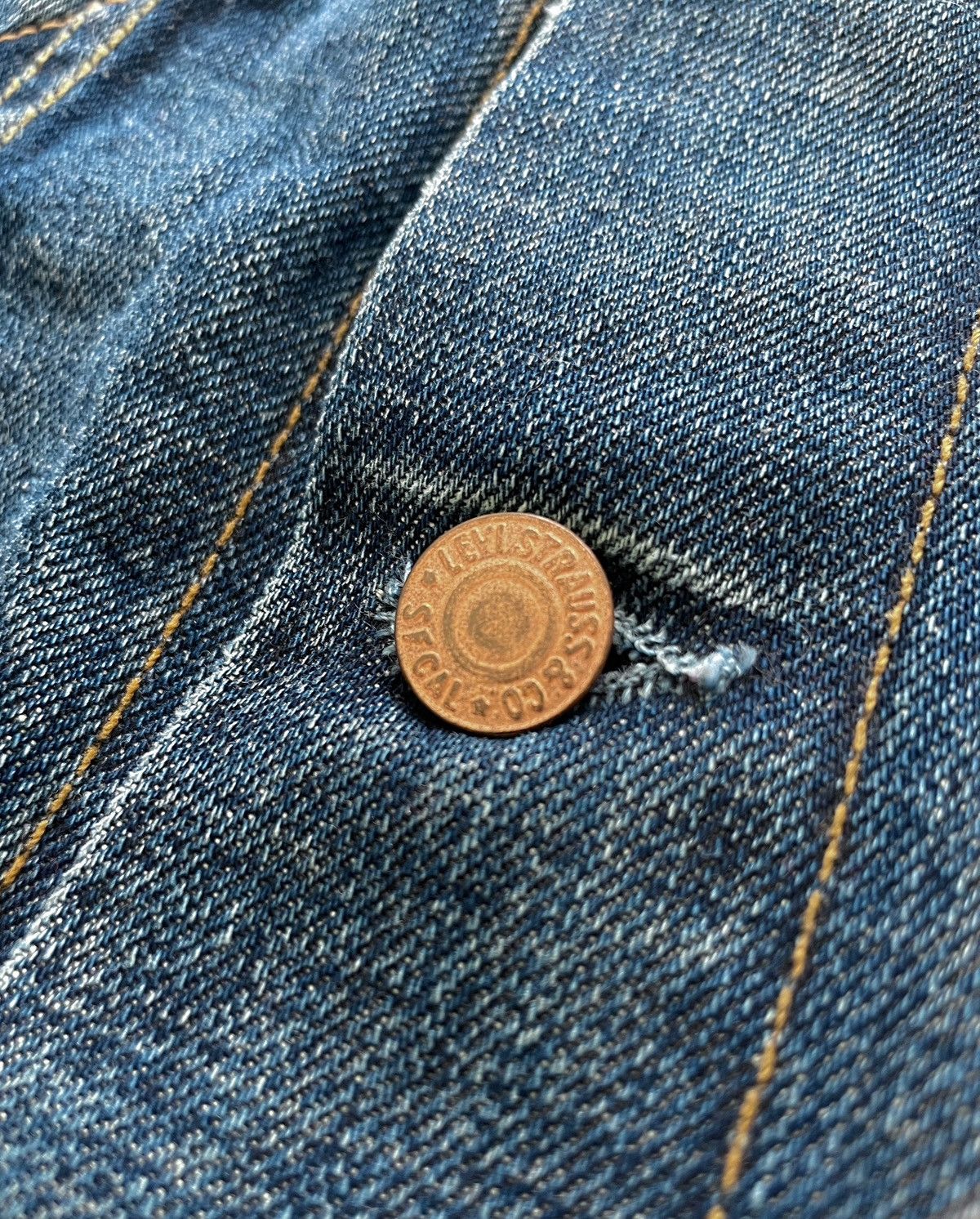 Levi's Levi’s SELVEDGE Denim Trucker Jacket Made in USA Size US S / EU 44-46 / 1 - 6 Thumbnail
