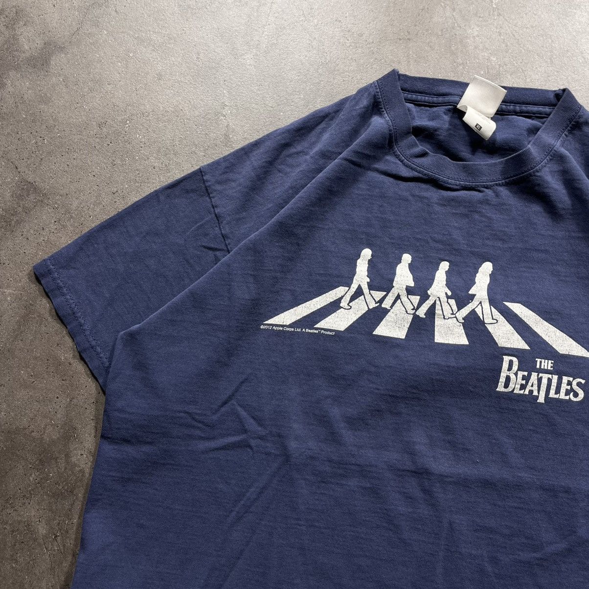 Apple Vintage 00s The Beatles abbey road apple rock metal band tee Size US XL / EU 56 / 4 - 2 Thumbnail