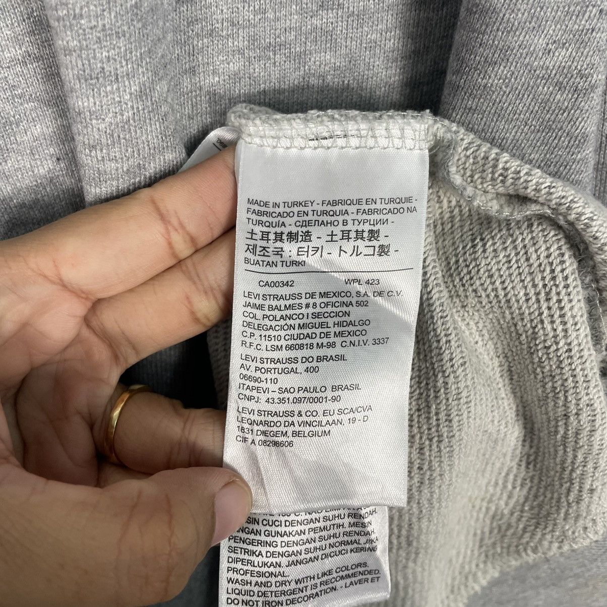 Levi's Levi's Big Logo Crewneck Sweatshirt Size US M / EU 48-50 / 2 - 13 Thumbnail
