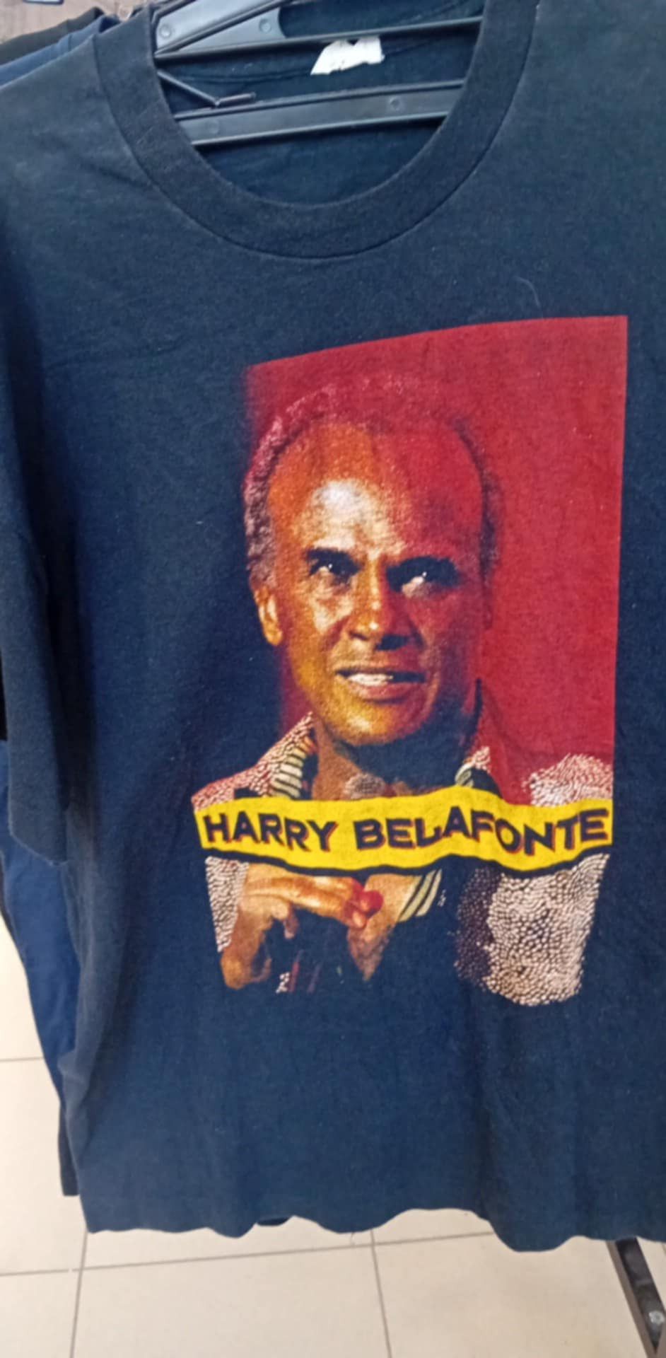 Vintage Harry Belafonte Vintage 1995 Tour t-shirt single stitch sz L Size US L / EU 52-54 / 3 - 4 Thumbnail