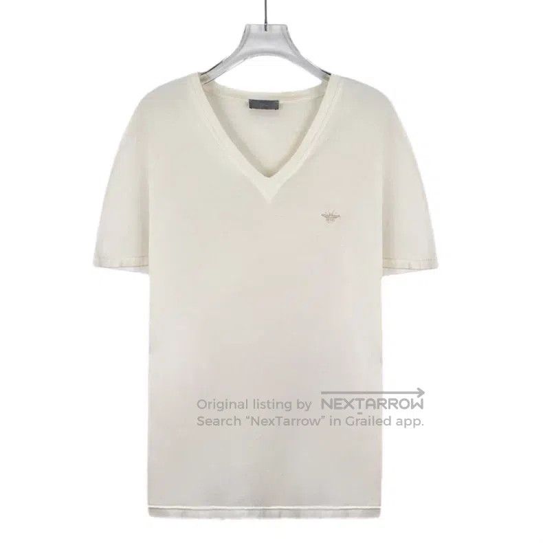 Dior Dior Beige bee embroidered cotton V-neck short-sleeved T-s Size US S / EU 44-46 / 1 - 1 Thumbnail