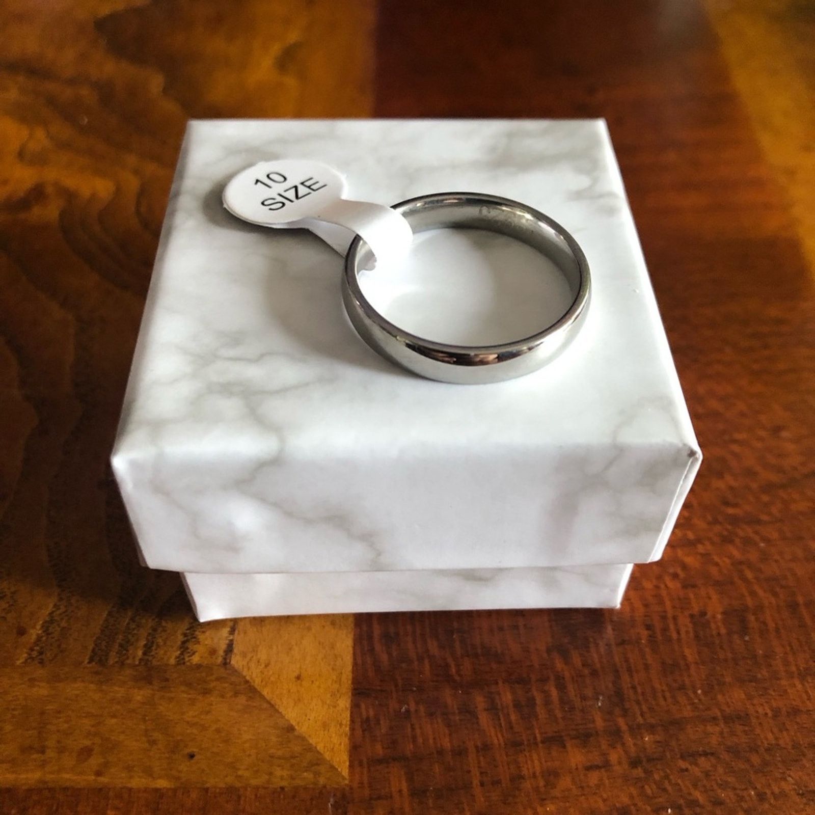 Jewelry Men’s solid 925 sterling silver 4mm classic dome band NWT 10 Size ONE SIZE - 1 Thumbnail
