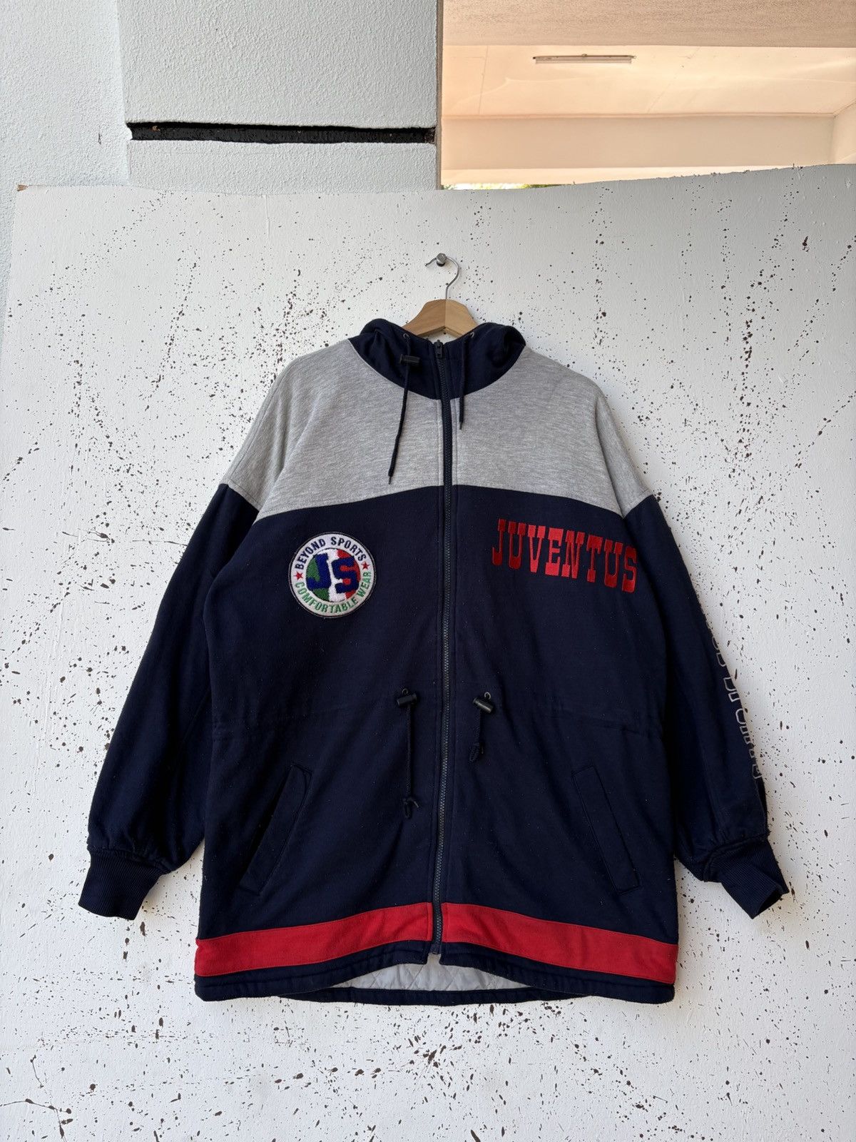 Vintage Rare‼️ Vintage Embroidered Juventus Beyond Sports Big Logo Size US L / EU 52-54 / 3 - 2 Thumbnail
