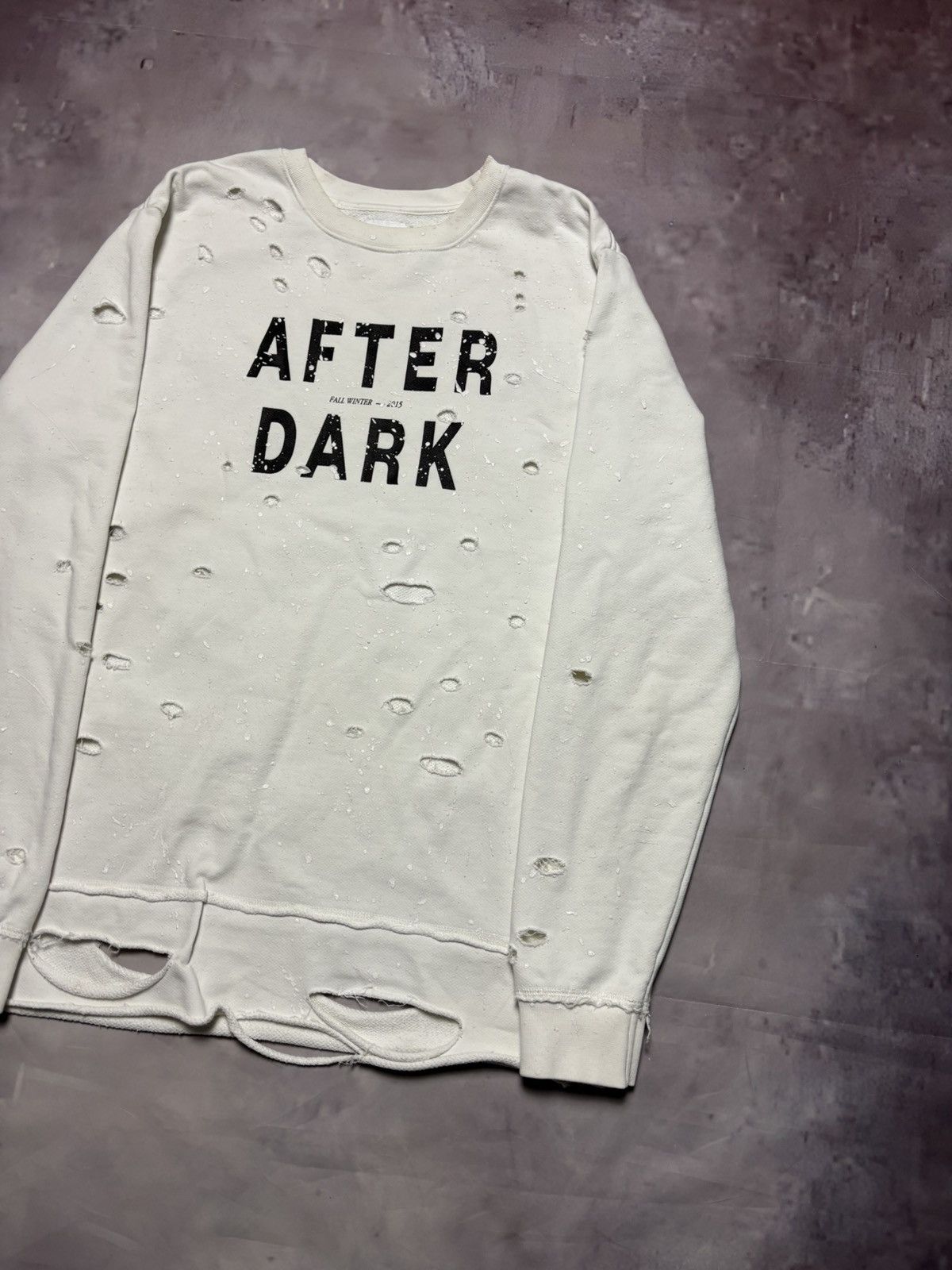 Misbhv MISBHV after dark distressed crewneck FW15 Size US M / EU 48-50 / 2 - 2 Thumbnail