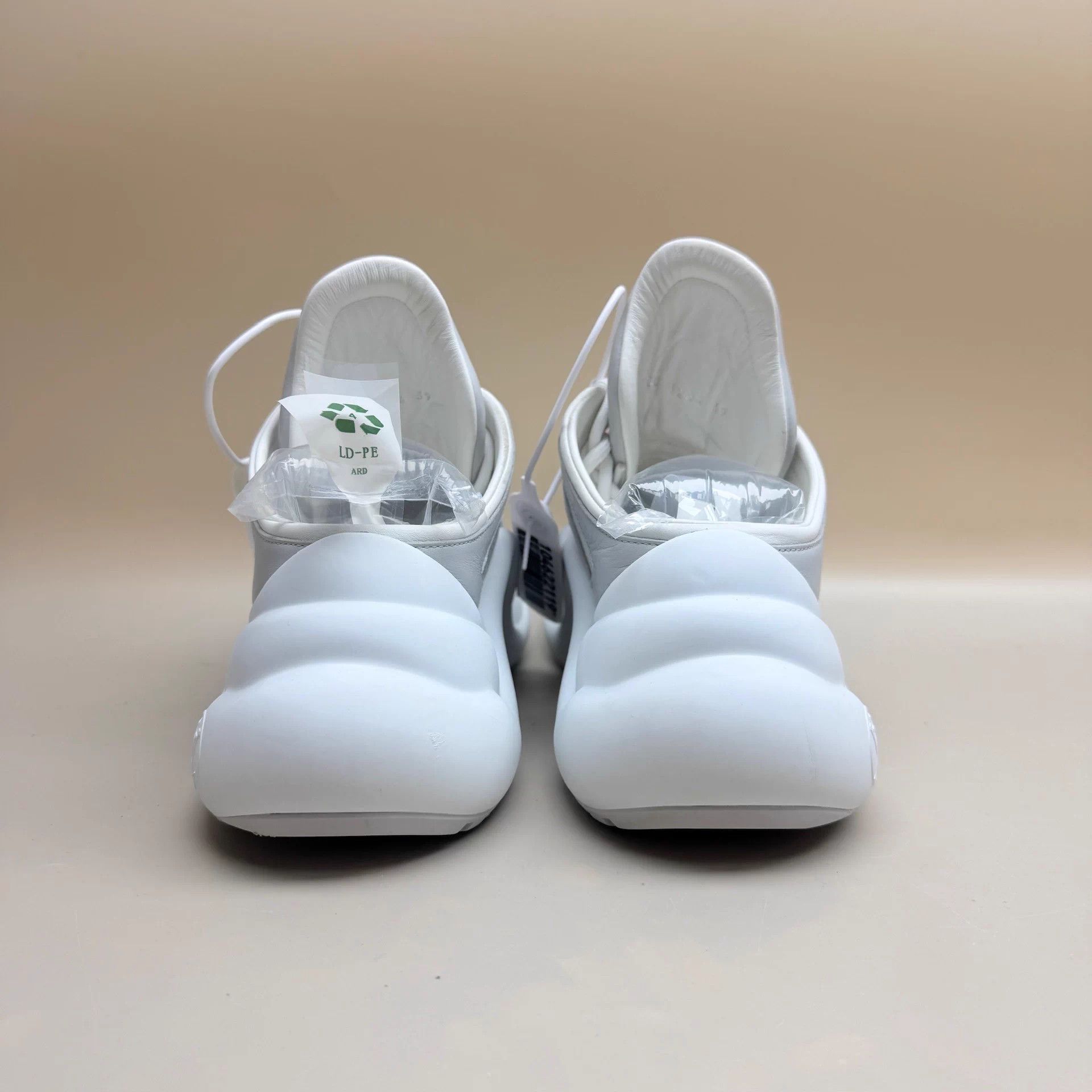 Louis Vuitton LV Gray & White Monogram Arch Dad Slide 39 95New Size US 8.5 / IT 38.5 - 3 Thumbnail