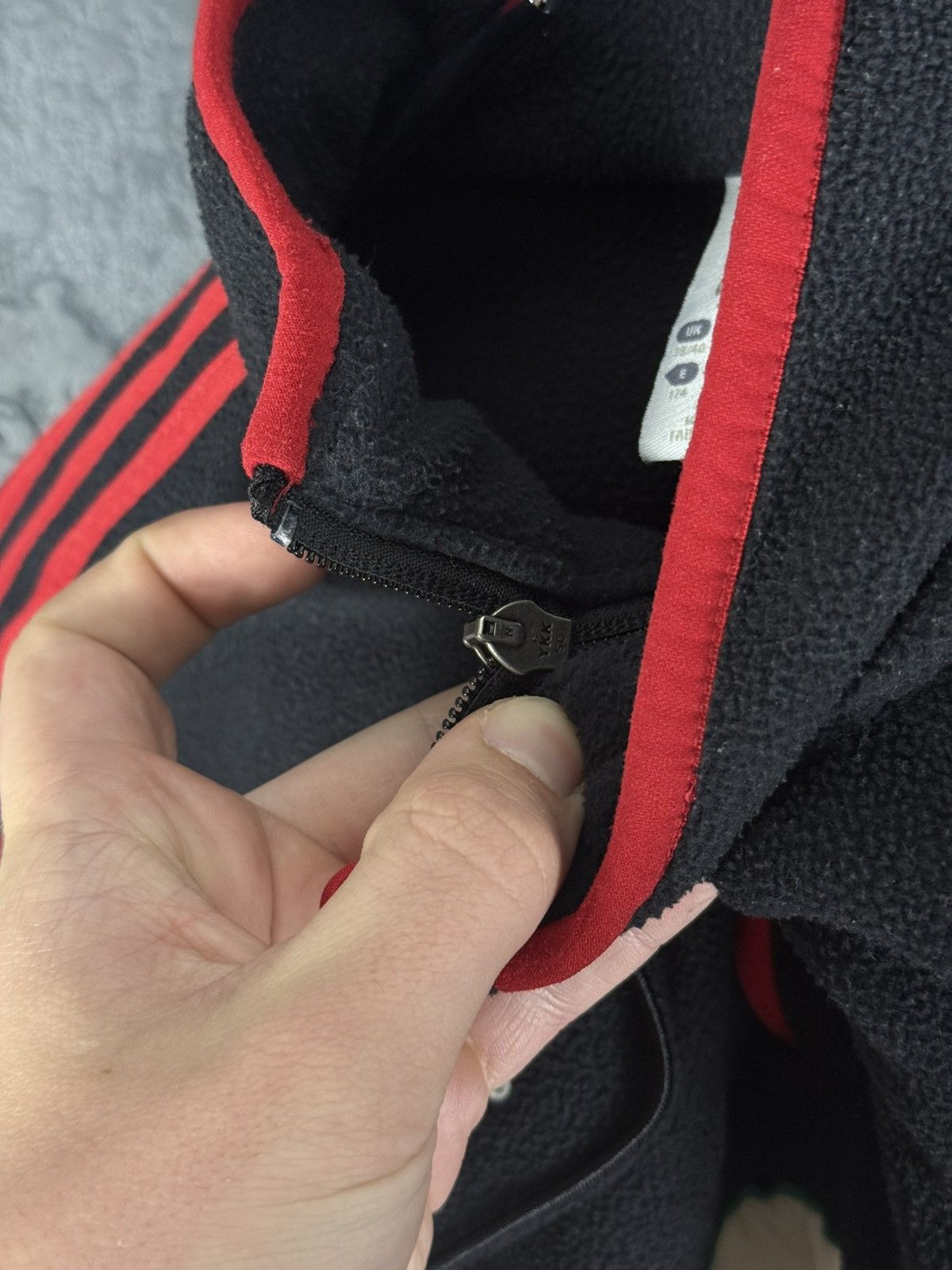 Adidas Adidas MILAN 2012-2013 Football Fleece Sweatshirt 1/4 zip Size US L / EU 52-54 / 3 - 11 Thumbnail