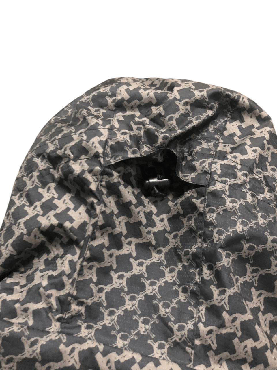 Japanese Brand Sims Snowboard Full Print Skulls Crossbones Ski Jacket Size US M / EU 48-50 / 2 - 9 Thumbnail