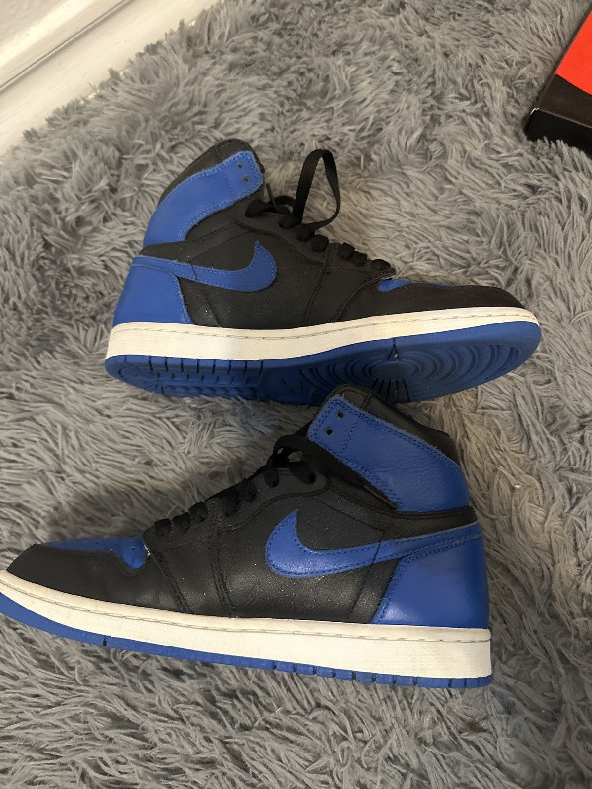 Jordan Brand Jordan One Royal Size US 8 / EU 41 - 2 Thumbnail