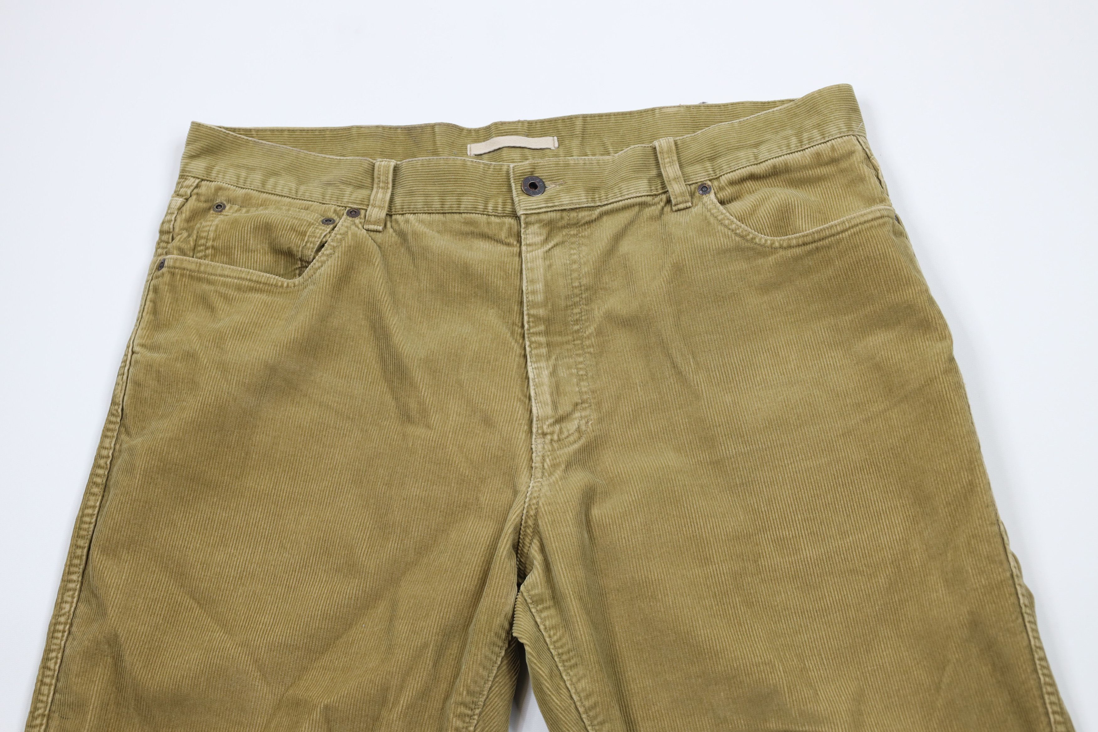 L.L. Bean Vintage LL Bean Natural Fit Wide Leg Corduroy Chino Pants Size US 36 / EU 52 - 2 Thumbnail