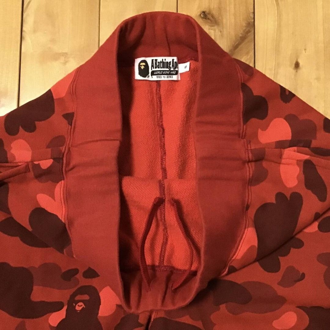 Bape BAPE Red camo sweat pants a bathing ape ★size S Size US 30 / EU 46 - 5 Thumbnail