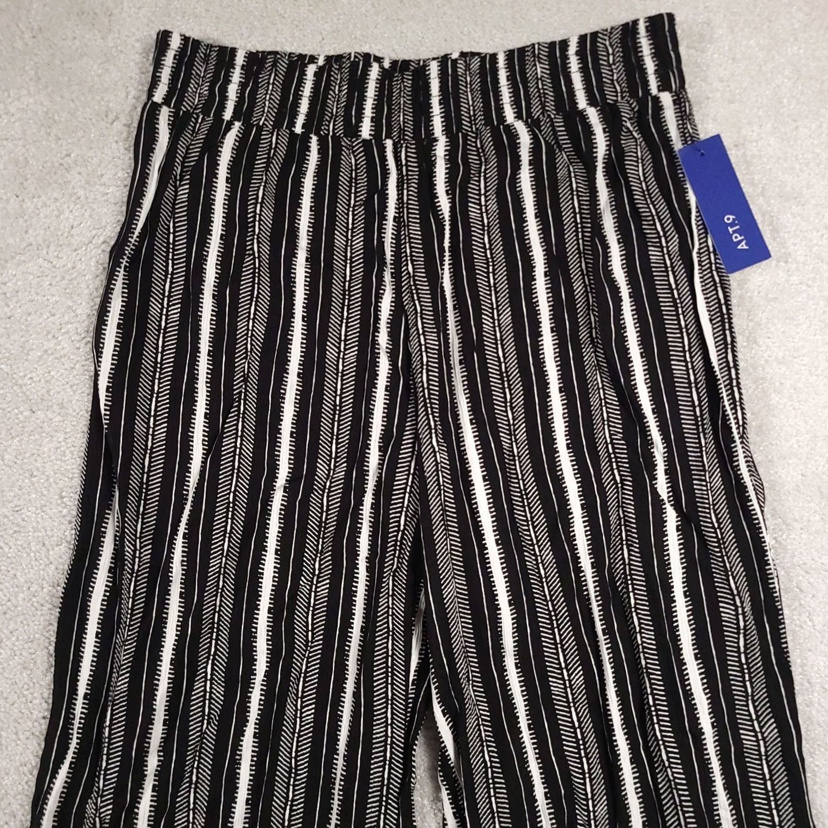Apt. 9 APT 9 Pants Womens Small Black White Striped Wide-Leg Pull On Rayon Lightweight Wide-Leg Trousers Bohemian Casual Travel Womens Size 28" / US 6 / IT 42 - 3 Thumbnail