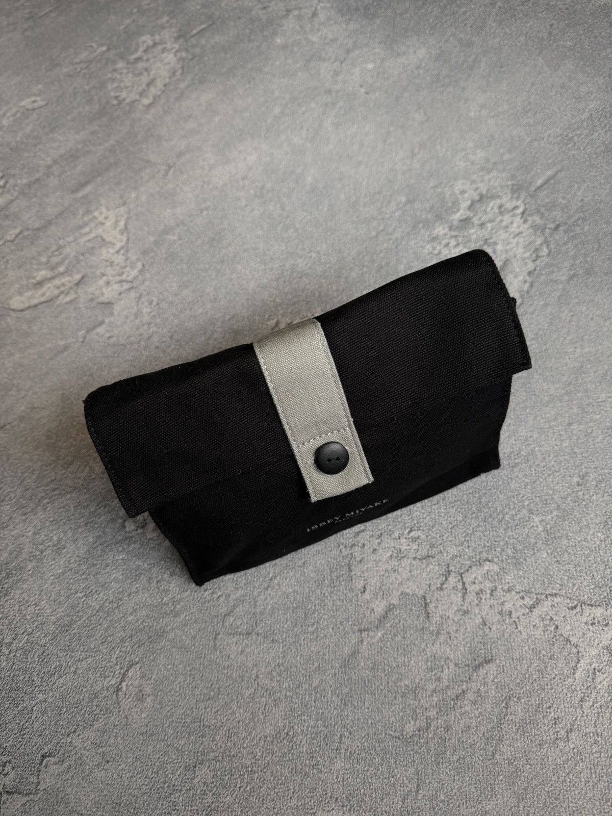 Issey Miyake Issey Miyake Parfums bag Size ONE SIZE - 2 Thumbnail