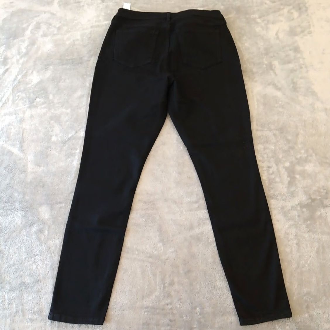 Old Navy Old Navy Jeans Womens 16 Tall High Rise Skinny Stretch Black Denim 5-Pocket Inseam 30.5in Size 38" / US 16 / IT 52 - 2 Thumbnail