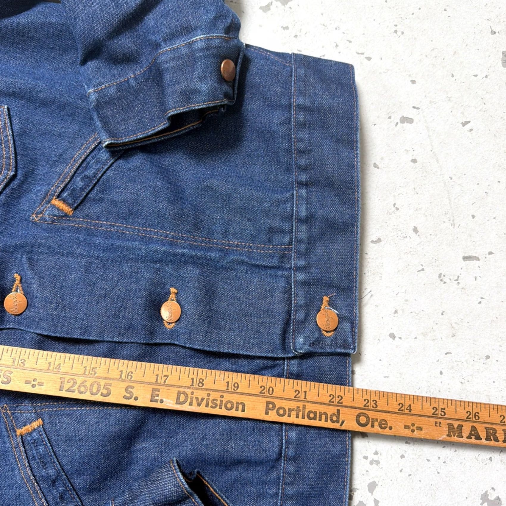 Wrangler VINTAGE Wrangler Jacket Main Selling Point Denim Trucker Ranch USA Made 40 Men Blue Denim 80s 70s Workwear Cowboys Mens Size US XXS / EU 40 - 4 Thumbnail
