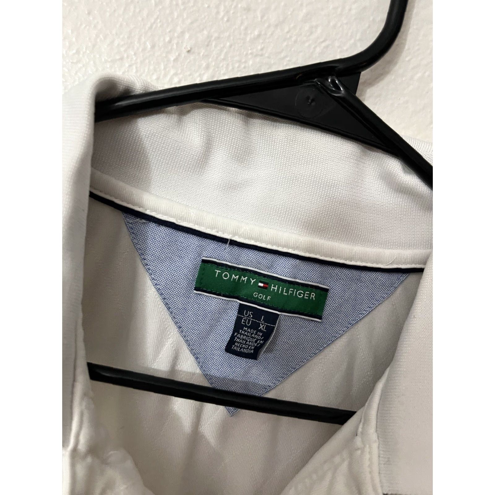 Tommy Hilfiger VINTAGE Tommy Hilfiger Polo Shirt Mens L White Solid Short Sleeve Down Performance Golf New York Downs Mens Size US L / EU 52-54 / 3 - 4 Thumbnail