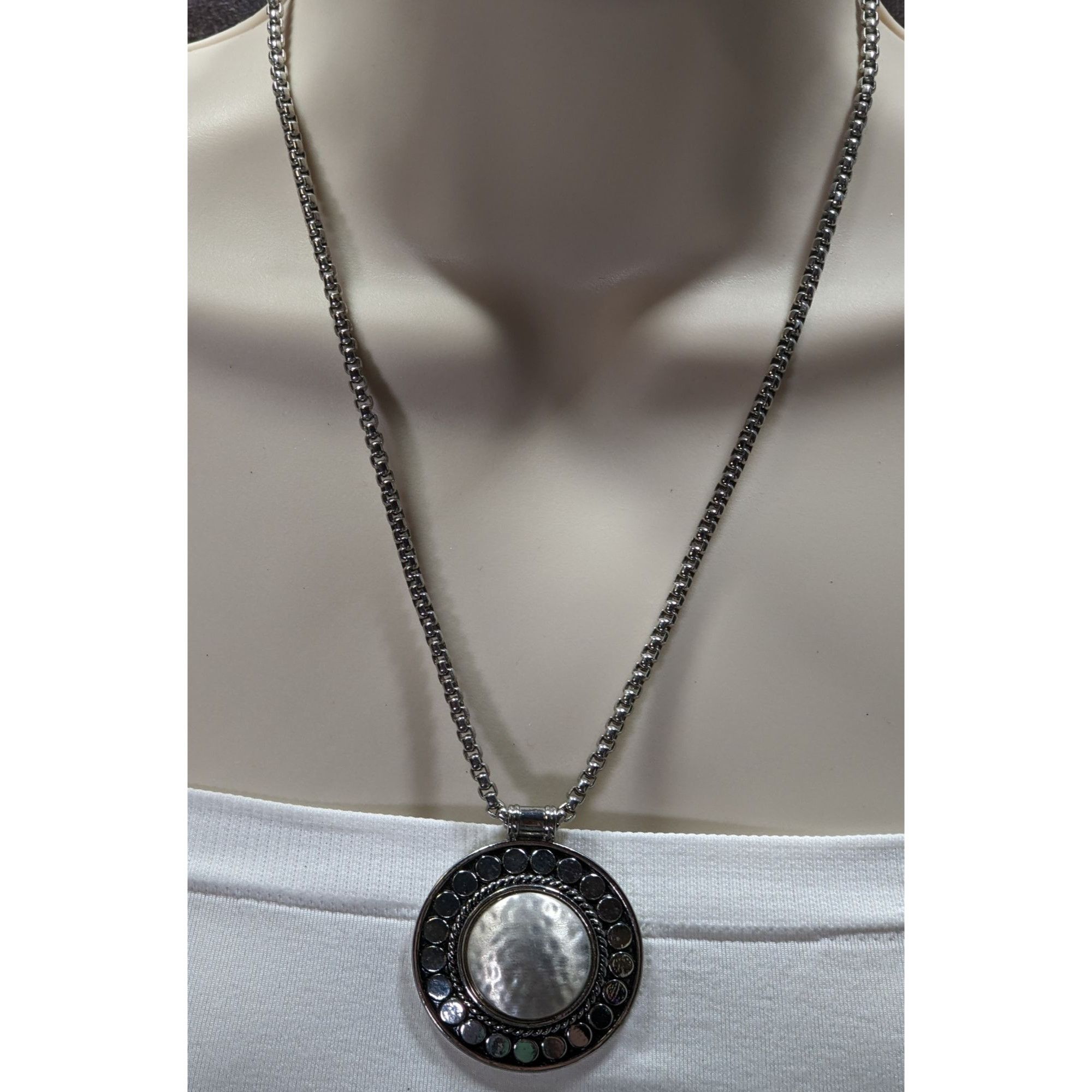 Chicos Vintage Chico's Brutalist Bohemian Silver Tone Medallion Nec Size ONE SIZE - 3 Thumbnail