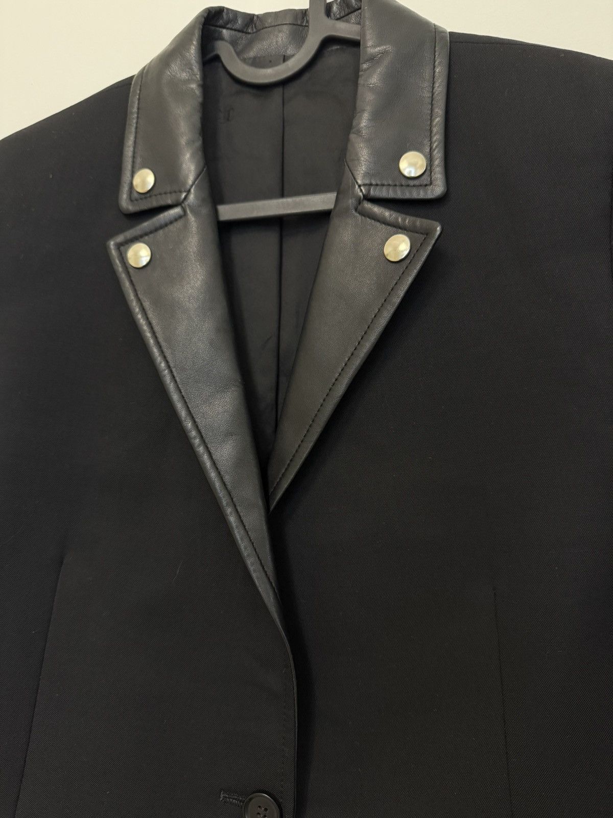 The Kooples The Kooples Blazer with Lambskin Leather Collar Size S / US 4 / IT 40 - 2 Thumbnail