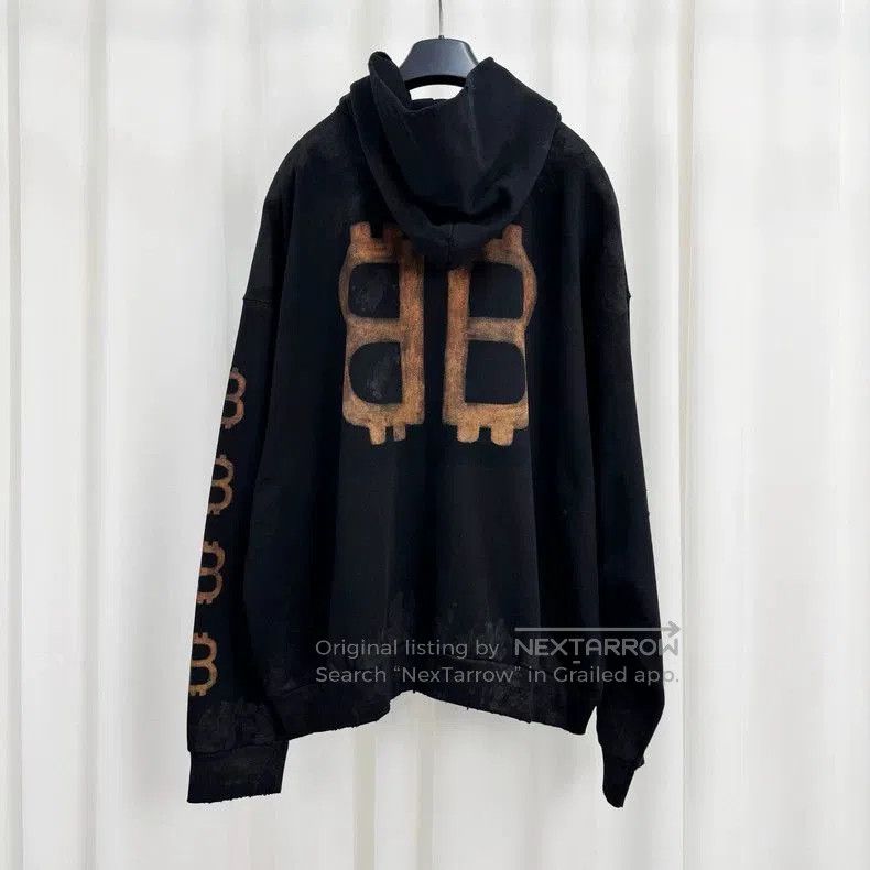 Balenciaga Balenciaga Bitcoin Distressed Print Hoodie. Size US S / EU 44-46 / 1 - 2 Thumbnail