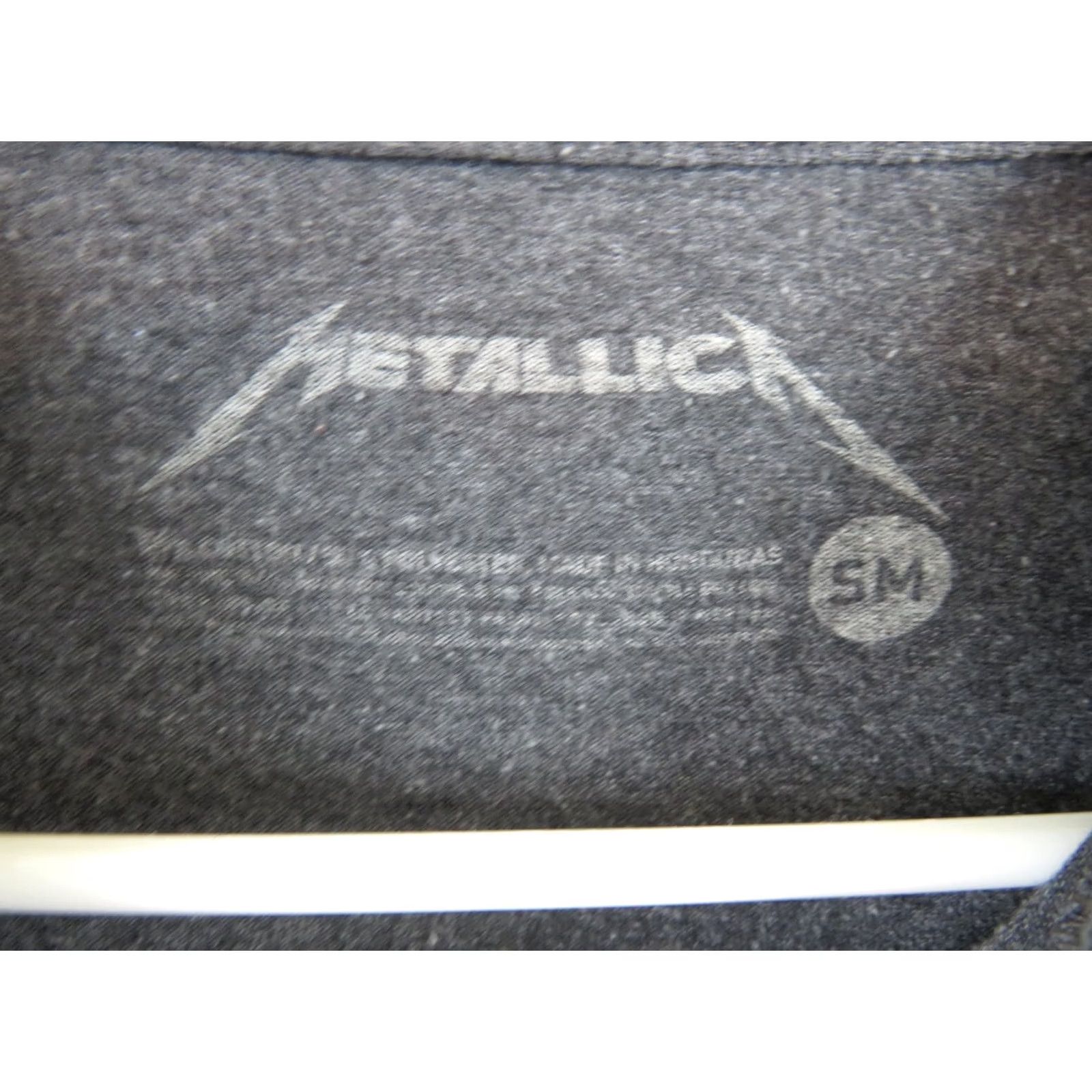 Vintage VINTAGE Metallica Masters of puppets T Shirt Grave stone Cross Mens S Size US S / EU 44-46 / 1 - 3 Thumbnail