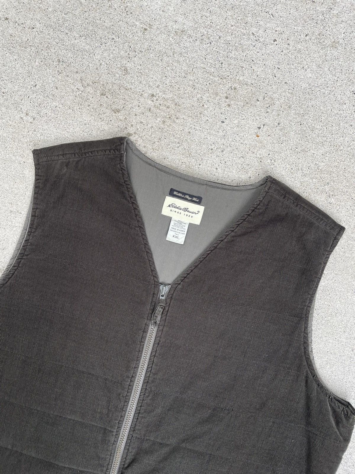 Eddie Bauer × Vintage Vintage Eddie Bauer Corduroy Quilted Vest Size US XL / EU 56 / 4 - 3 Thumbnail