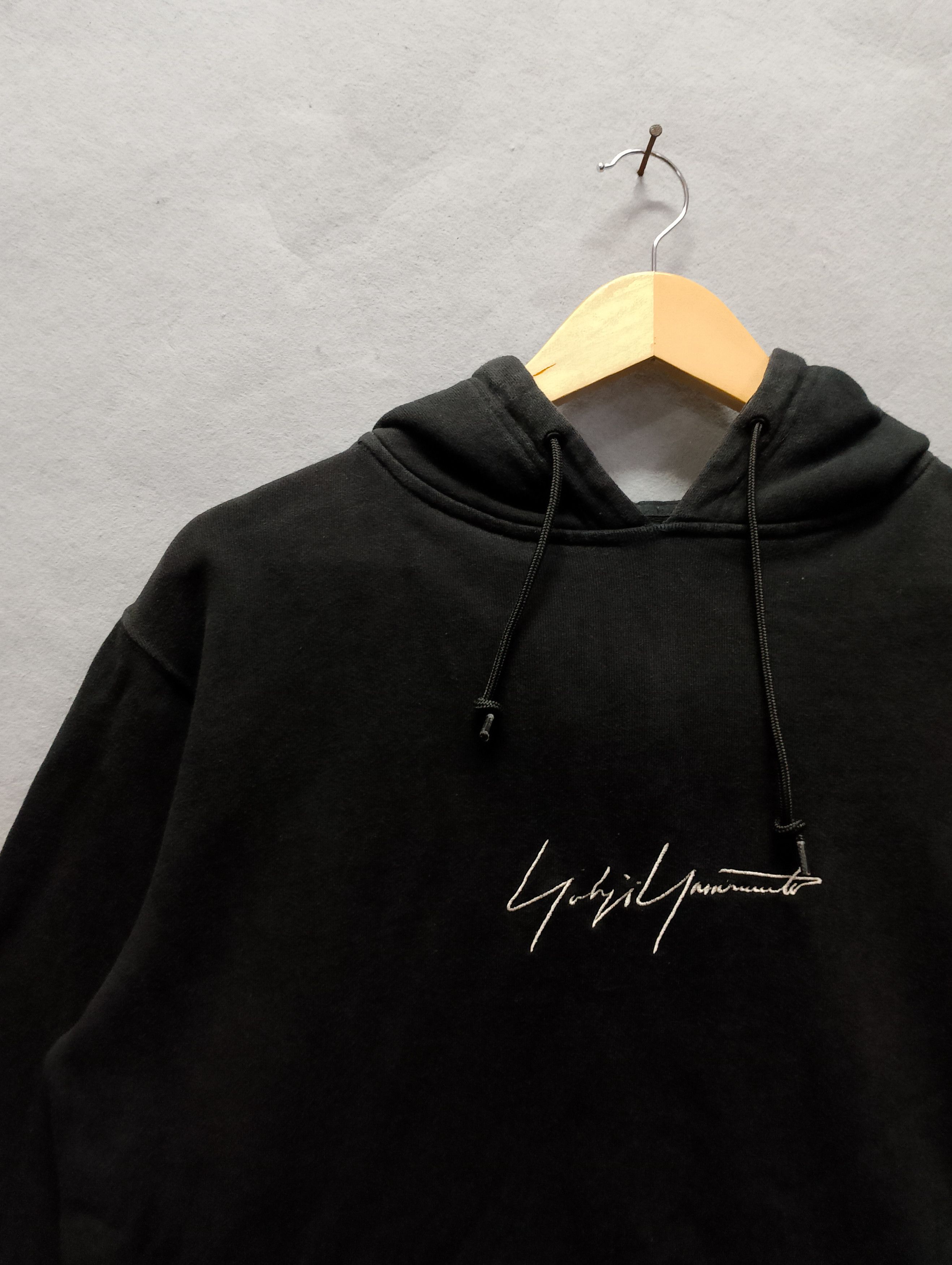 New Era × Yohji Yamamoto Yohji Yamamoto × New Era Hoodie Signature Embroidery Logo Size US M / EU 48-50 / 2 - 4 Thumbnail