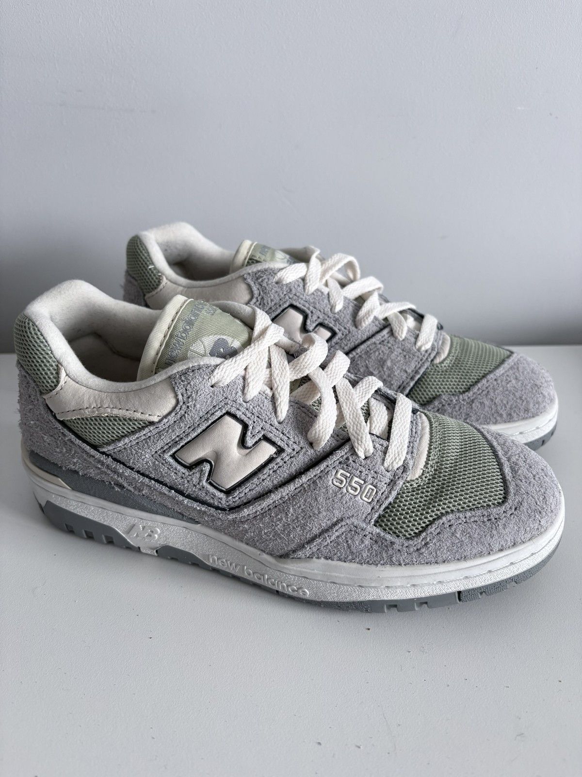 New Balance Sneakers New Balance 550 BBW550AR women's shoes size 38 Size US 8 / IT 38 - 3 Thumbnail