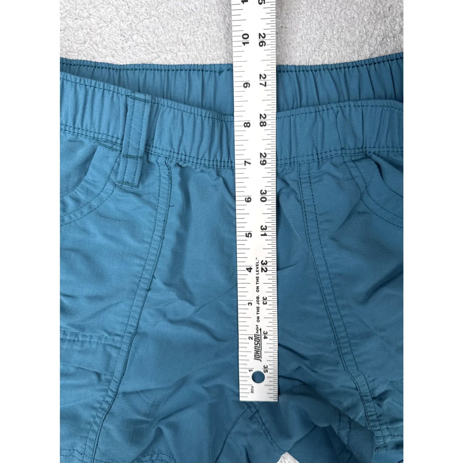 The North Face The North Face Shorts Womens Small Blue Athletic Outdoor Hiking Elastic Waist Pocketed Regular Size 28" / US 6 / IT 42 - 7 Thumbnail
