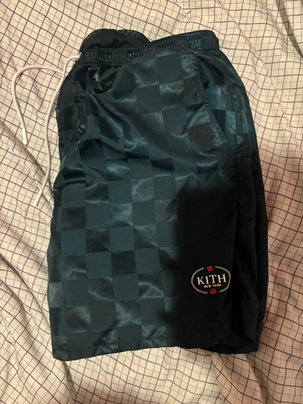 Kith Kith Checkered Satin Collin’s Short ‘Chronicle’ Size US 32 / EU 48 - 2 Thumbnail