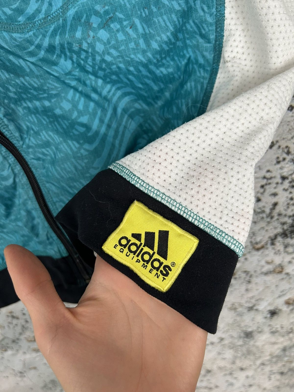 Adidas Adidas Equipment 90s Vintage Sportswear Vest Streetwear Rare Size US L / EU 52-54 / 3 - 5 Thumbnail