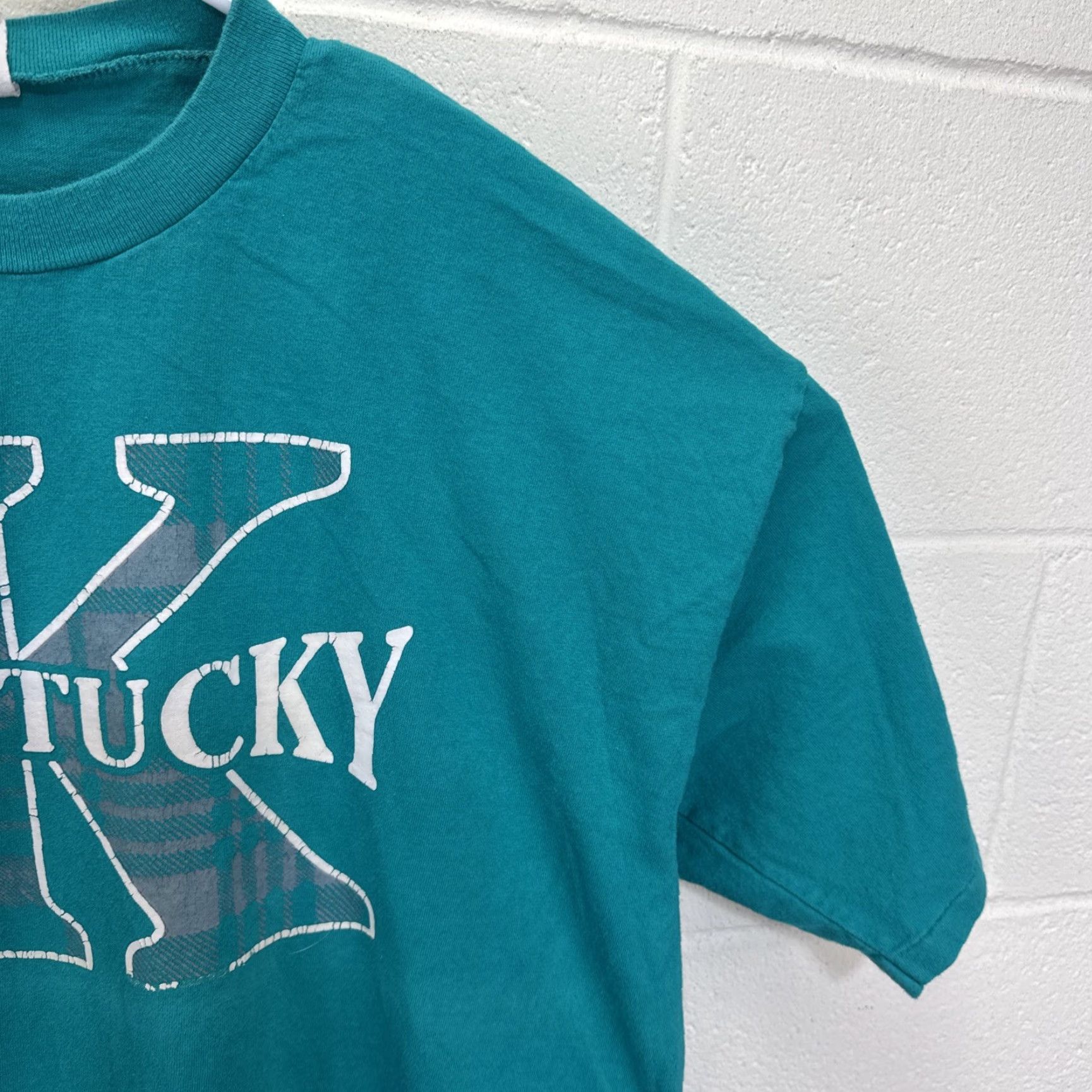 Vintage VINTAGE Kentucky T Shirt XL Teal USA Single Stitch Crew Neck Short Sleeve Logo 90s 80s Sports University City Mens Size US XL / EU 56 / 4 - 6 Thumbnail