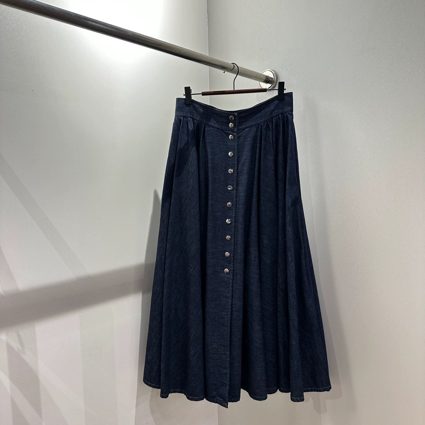 Christian Dior Monsieur Christian Dior may302 long denim midi skirt women's 38 Size 27" / US 4 / IT 40 - 1 Thumbnail