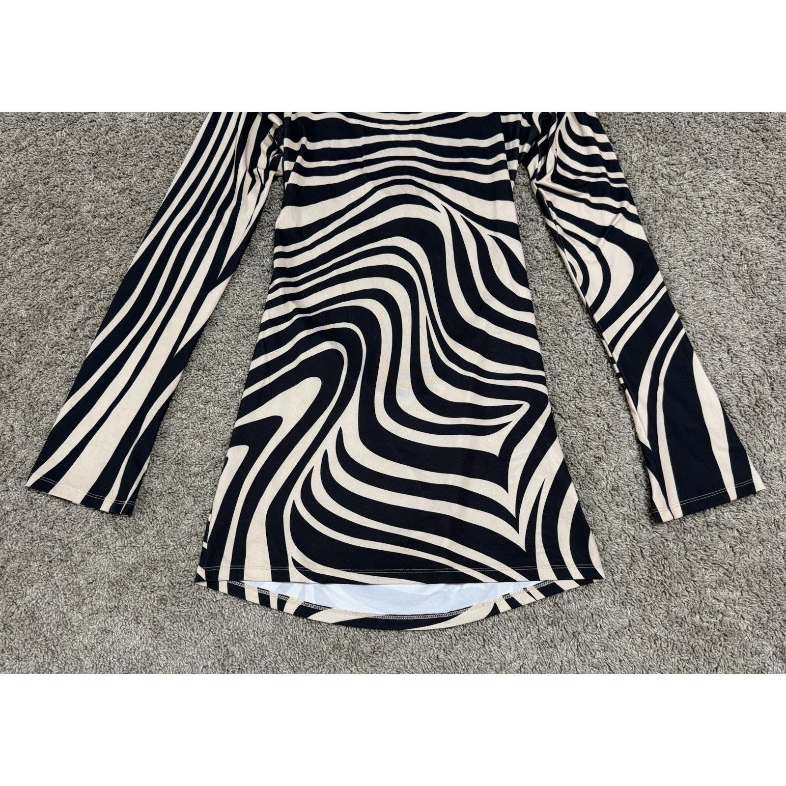 Dolls Kill Dolls Kill JADED London Warped Lines Backless Mini Dress 10 Size L / US 10 / IT 46 - 3 Thumbnail