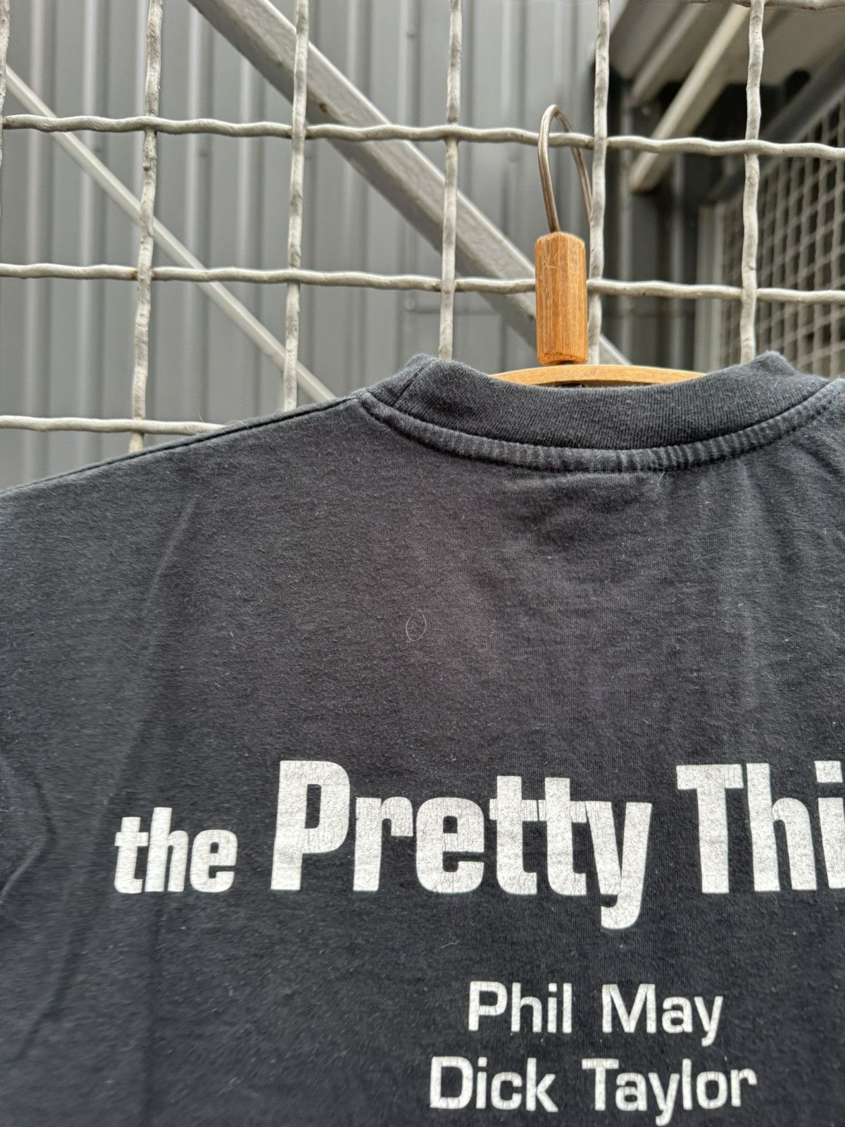 Band Tees Vintage 2004 The Pretty Things Tour Shirt Rare Y2K Size US M / EU 48-50 / 2 - 7 Thumbnail
