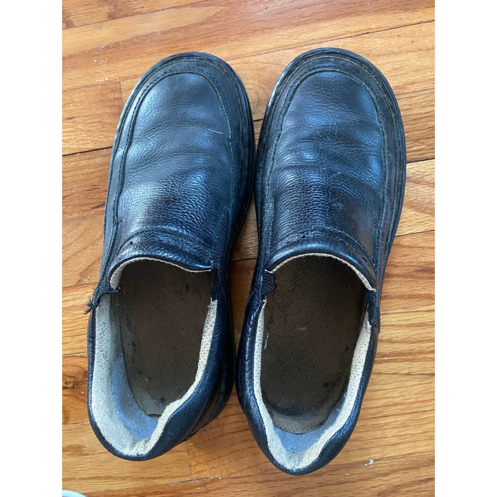Dr. Martens Dr Martens Black Leather Slip On Shoes 11198 Men 9 Womens 10 Size US 9 / EU 42 - 4 Thumbnail