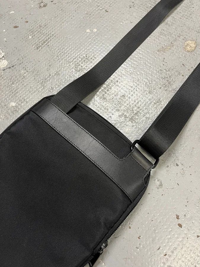Dirk Bikkembergs 2000s Bikkembergs Harness Black Shoulder Bag Size ONE SIZE - 7 Thumbnail