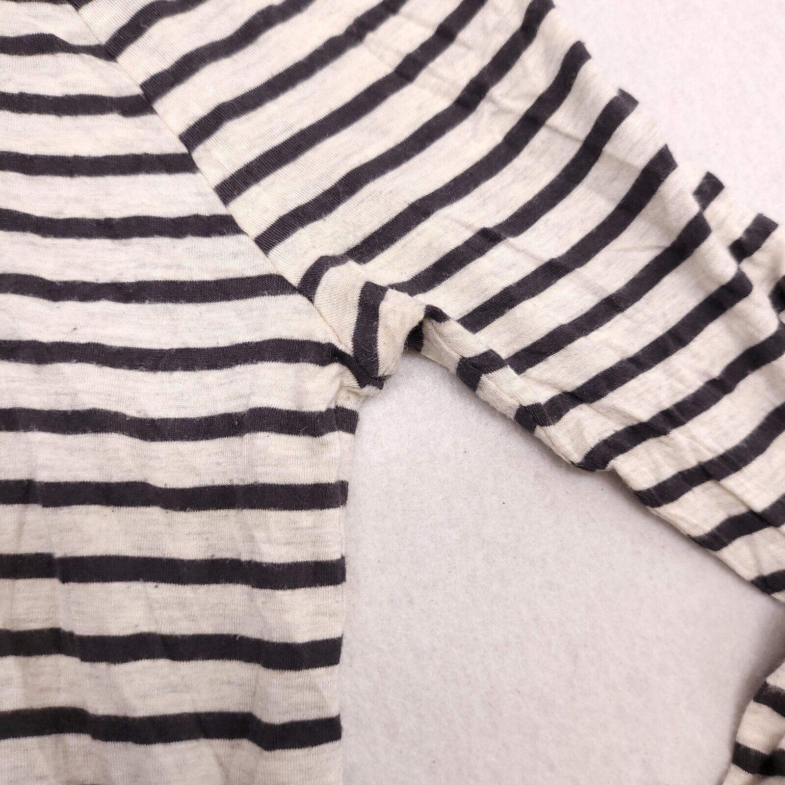 American Eagle Outfitters American Eagle Casual Pullover Shirt Womens Size XS Black Size XS / US 0-2 / IT 36-38 - 5 Thumbnail