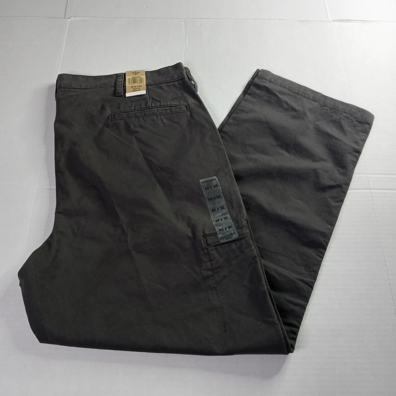 Dockers Dockers D3 Classic Fit Cargo Pants Men's 42x32 Gray Cotton Size US 42 / EU 58 - 1 Thumbnail