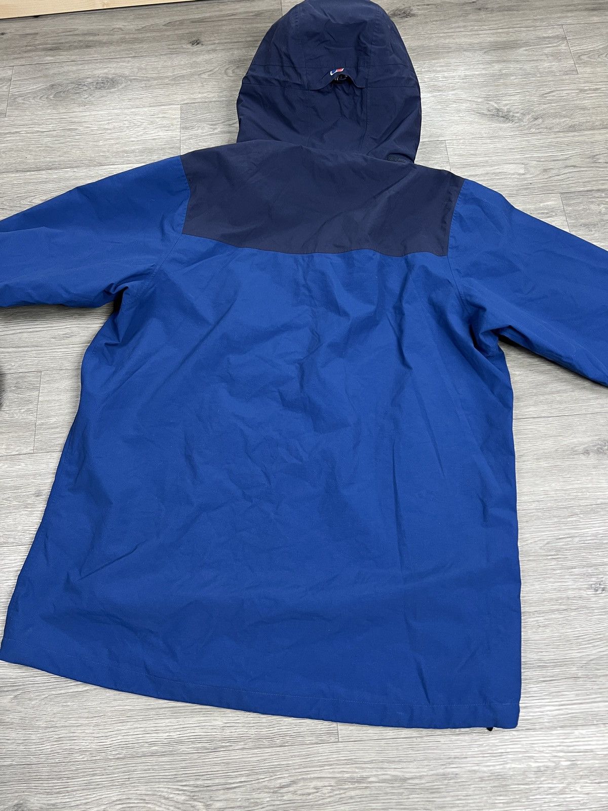 Berghaus Men's Hillwalker Gore-Tex InterActive Jacket - Blue/Dark Size US XL / EU 56 / 4 - 6 Thumbnail