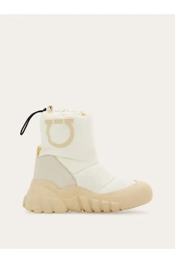 Salvatore Ferragamo o1y0326 Ankle Boots in Ivory/Beige Size US 10.5 / IT 40.5 - 1 Thumbnail