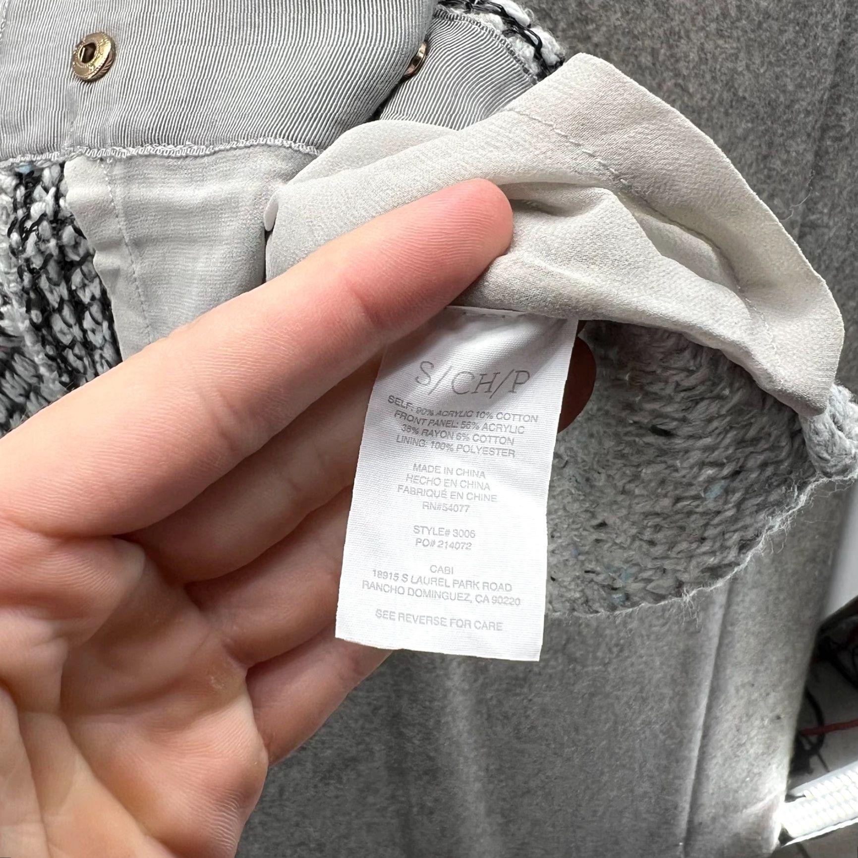 Vintage VINTAGE Cabi Sweater Cardigan Jacket Womens Small Gray Square Stitch Knit Snap Front Two-Tone? Wait Size S / US 4 / IT 40 - 4 Thumbnail