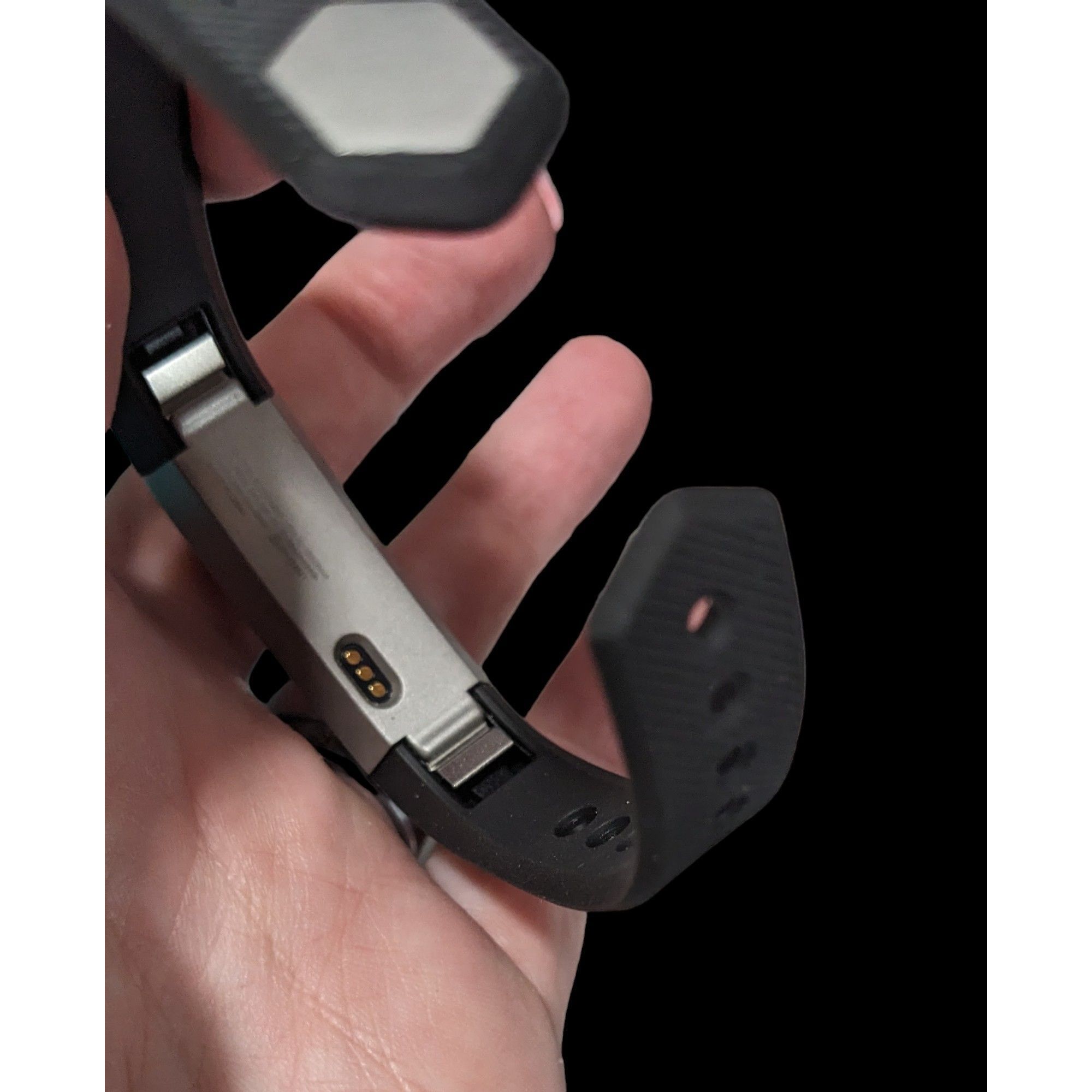 Fitbit Fitbit Alta Fitness Tracker Size ONE SIZE - 3 Thumbnail