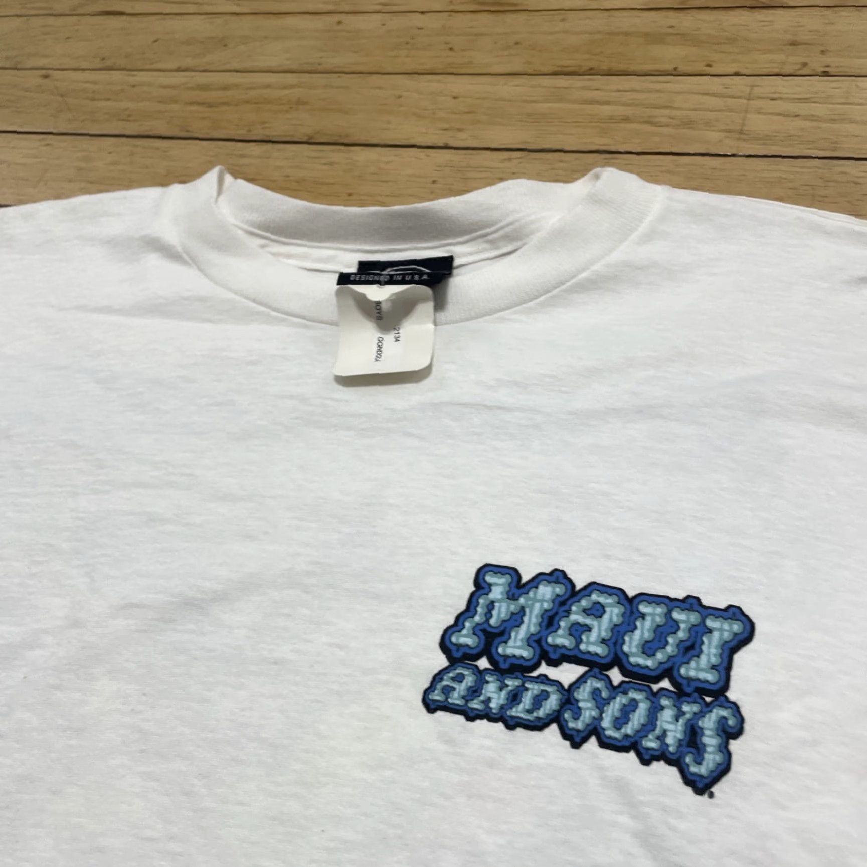 Logo 7 Maui and Sons T Shirt Men M Sharkman Logo Boys NEW Size US L / EU 52-54 / 3 - 5 Thumbnail